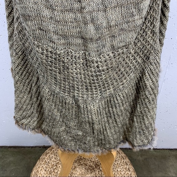 Alberto Makali Size Medium Alpaca Wool Knit Blend Rabbit Fur Trim Vest Cardigan - Picture 12 of 15